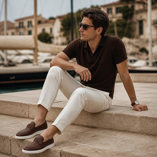 Planet Luxury Brands Valentino Garavani kahverengi deri erkek loafer ayakkabı, ön kısımda marka toka detaylı