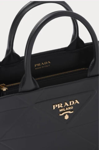 Prada Metal Logolu Deri Çanta