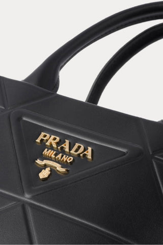Prada Metal Logolu Deri Çanta