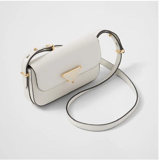 Kapaklı Saffiano Deri Omuz Çantasi