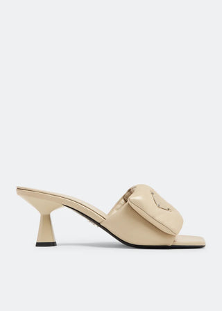 Prada Metal Logolu Deri Terlik