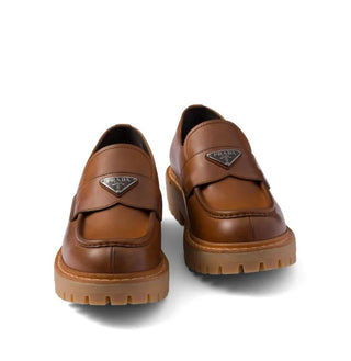 Komple Deri Metal Logo Detaylı Loafers