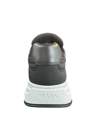 Prada Kumaş Yanı Deri Logolu Sneaker