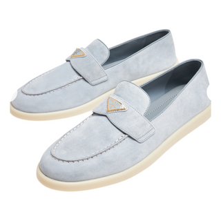 Planet Luxury Brands imzalı, metal logolu açık mavi süet erkek loafer ayakkabı