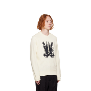 Planet Luxury Brands krem rengi, önünde siyah logo baskısı olan yuvarlak yaka Moncler Off-White Hokey sweatshirt