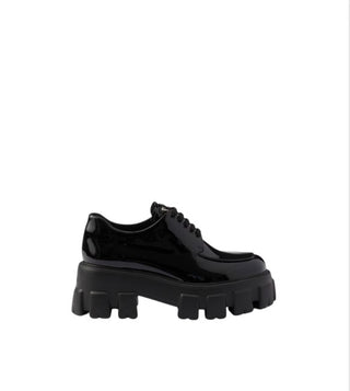 Prada Dana Derisi Kadın Ayakkabı