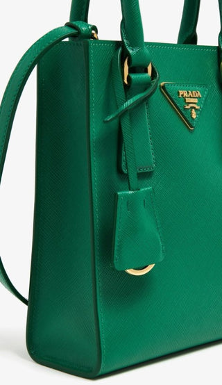 Prada Üçgen Logolu Yeşil Deri El Çantası