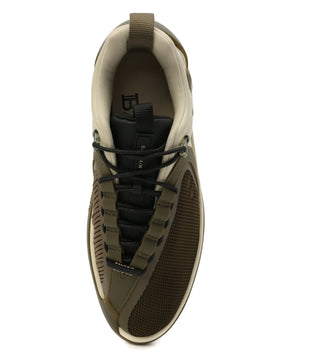 Planet Luxury Brands Balmain B-Runner yeşil renkli, kalın kauçuk tabanlı ve metal logo detaylı erkek sneaker