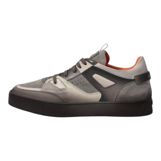Planet Luxury Brands gri deri bağcıklı sneaker, yan profil görünümü, kontrast renkli detaylar ve siyah taban.