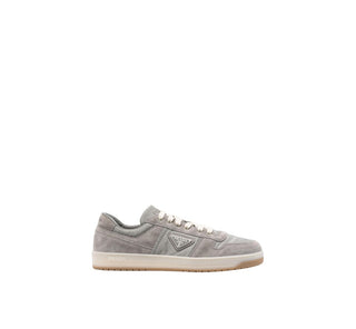 Planet Luxury Brands gri süet ve deri panel detaylı, metal logolu, düz tabanlı erkek sneaker