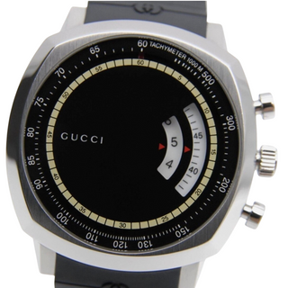Planet Luxury Brands Gucci siyah kadranlı, paslanmaz çelik kasalı ve kauçuk kayışlı minimalist quartz kol saati