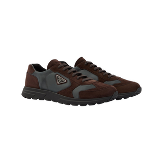 Planet Luxury Brands kahverengi süet ve Re-Nylon detaylı, metal logolu, kalın tabanlı lüks spor ayakkabı