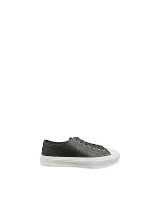 Planet Luxury Brands imzalı, siyah deri kabartma logolu, kalın beyaz tabanlı Givenchy erkek sneaker ayakkabı.