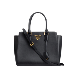 Planet Luxury Brands siyah Saffiano dana derisi tote çanta, altın rengi logo detaylı ve ayarlanabilir askılı tasarım