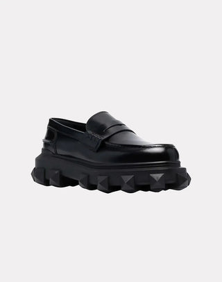 Planet Luxury Brands Valentino Garavani siyah hakiki deri kalın tabanlı kadın loafer ayakkabı